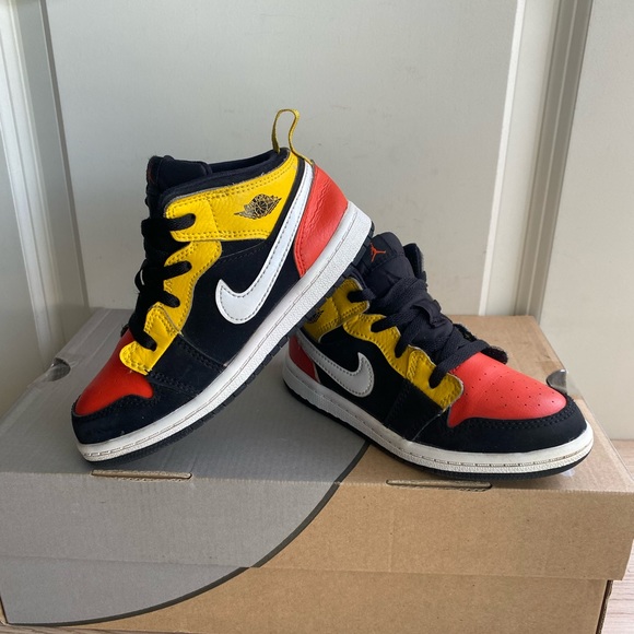 Nike Air Jordan Retro Mid Blk/Yellow/Orange Toddler Sneakers SZ 10 C